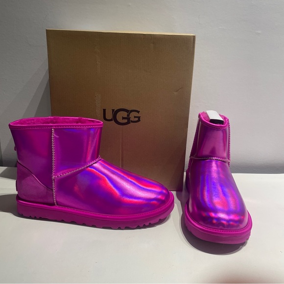 UGG Classic Mini Iridescent Pink Boots 10 Brand New with Box - Picture 1 of 10